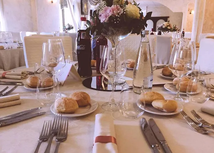 酒店 La Fontanella 3*